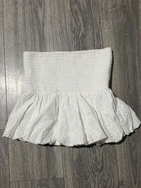 American Eagle Outfitters White Eyelet Ruffle Strapless top medium